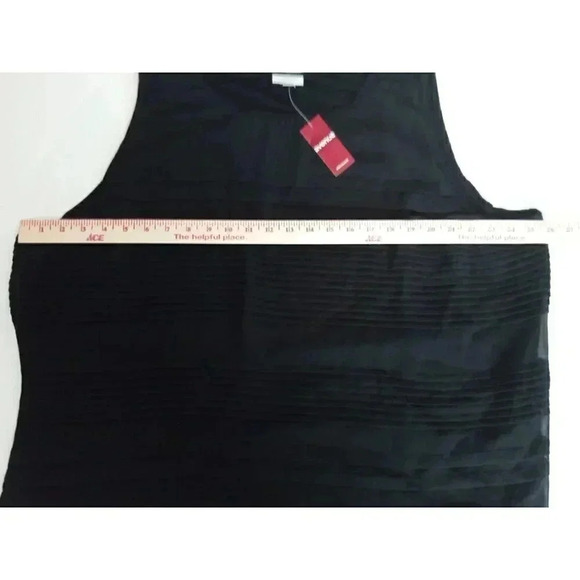 AVENUE Women's Black Sleeveless Ruffle Front Pullover Blouse Size 26/28 - Picture 5 of 13